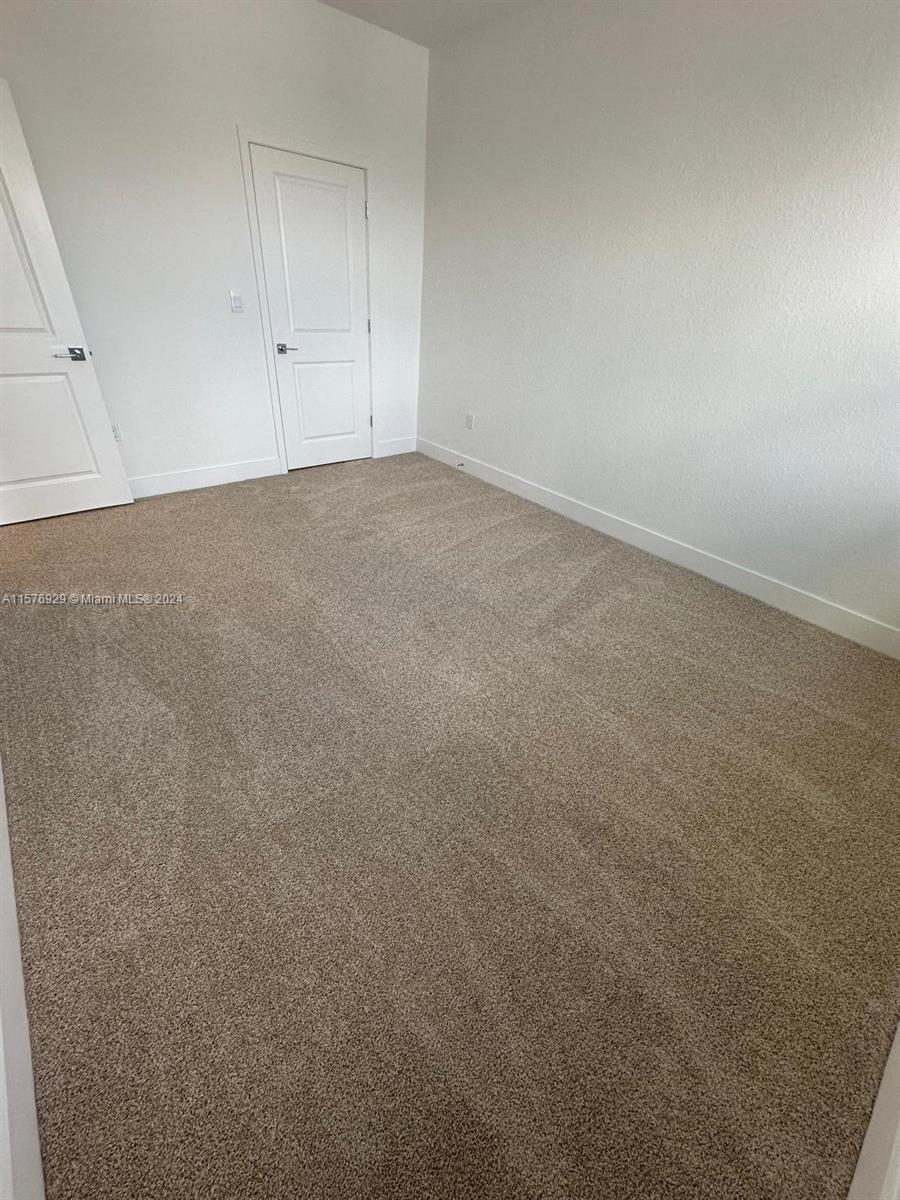 MERRICK SQUARE - Residential Lease