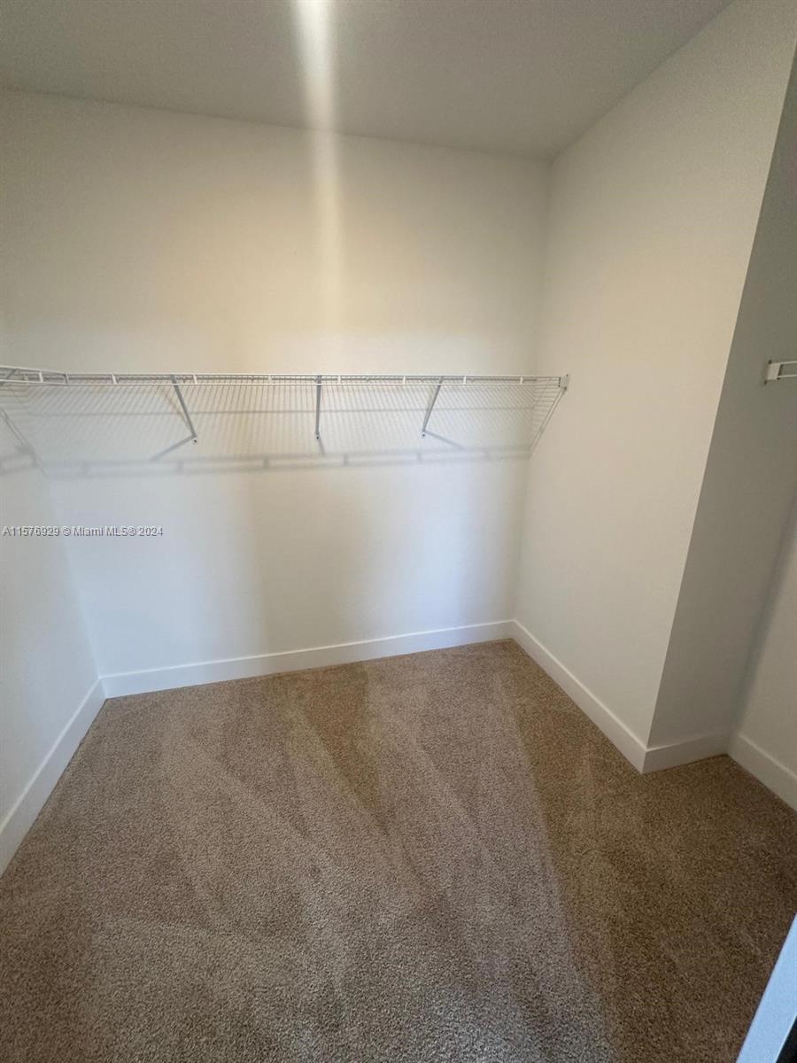 MERRICK SQUARE - Residential Lease