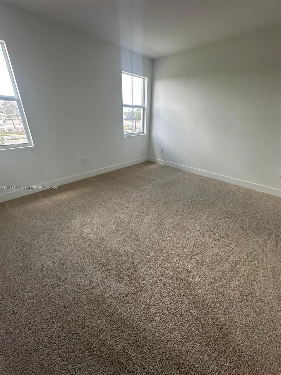 MERRICK SQUARE - Residential Lease