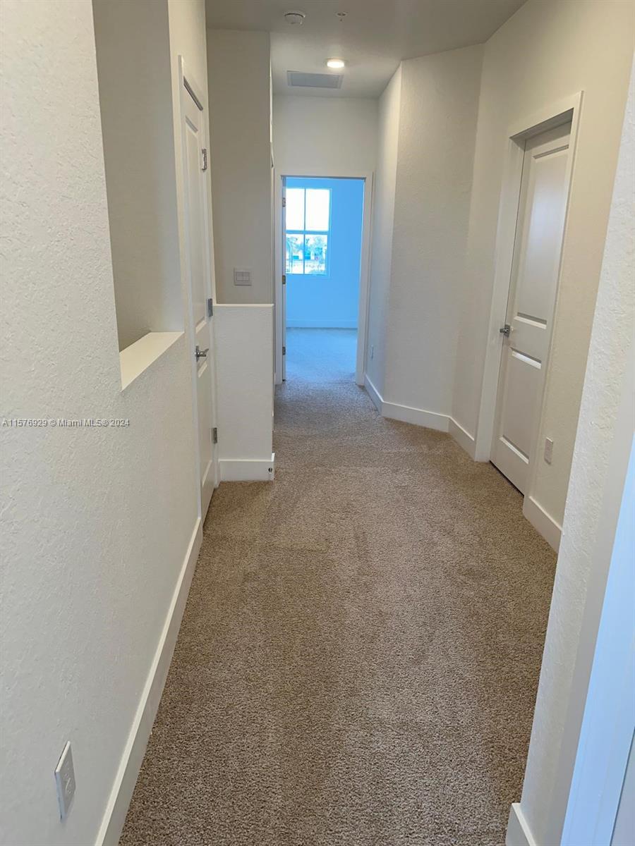 MERRICK SQUARE - Residential Lease