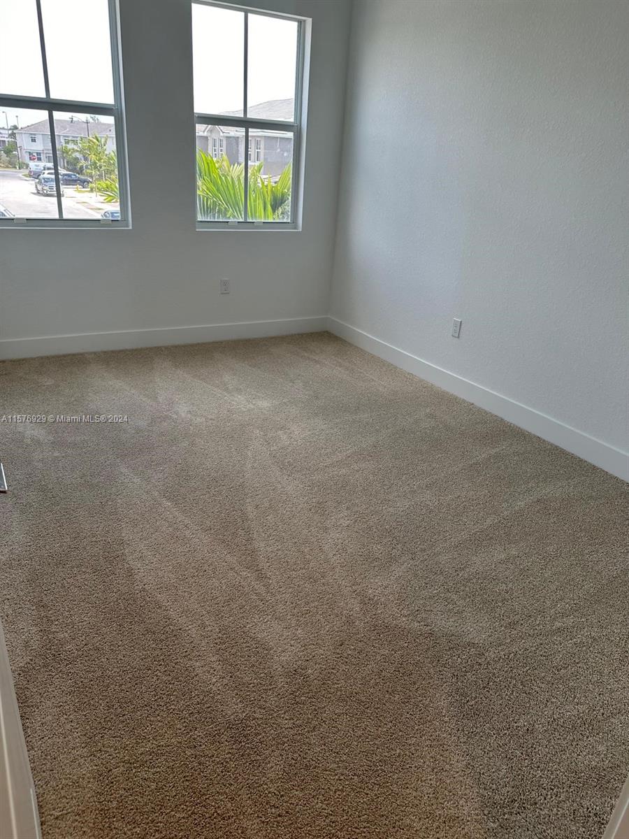 MERRICK SQUARE - Residential Lease