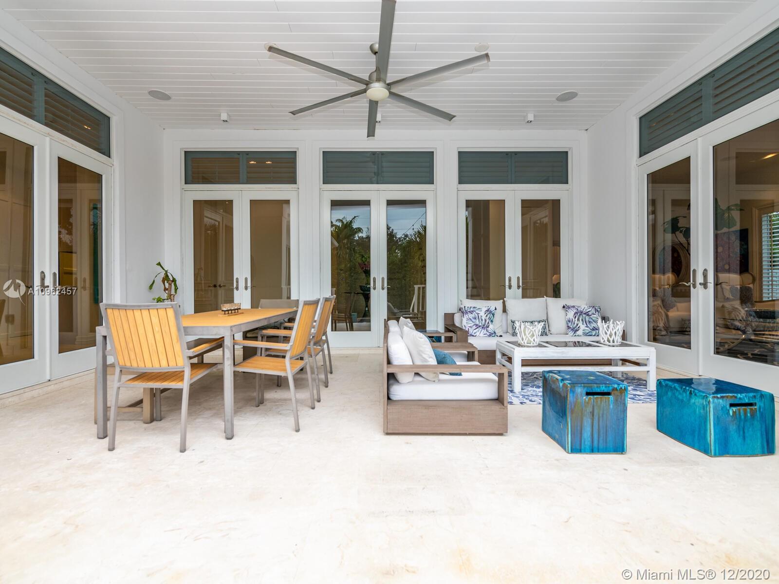 TROPICAL ISLE HOMES SUB 4 - Residential