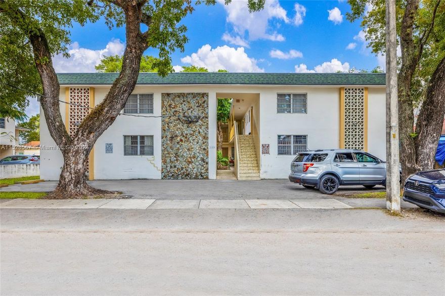 Extraordinary investment opportunity in West Allapattah south of the NW 20 ST retail corridor, boasting an exceptional 1960s CBS construction that is hurricane proof. This sixteen (16)-unit apartment building, situated on 17,489 SF lot zoned T4-R with parking, is irreplaceable given existing zoning. Each apartment features a well- designed floor plan with one bedroom and one bath, providing consistency and ease of management. CBS construction, makes this a solid long-term investment. Within walking distance to Curtis Park and its fields, it is also centric to other amenities and locales. Inter Miami CF stadium, 58-acre public park, and entertainment district at Miami Freedom Park scheduled to open in 2025. This is a year-round destination spot.