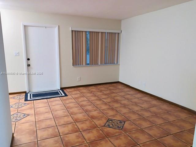 PALMVIEW CONDOMINIUM APAR - Residential