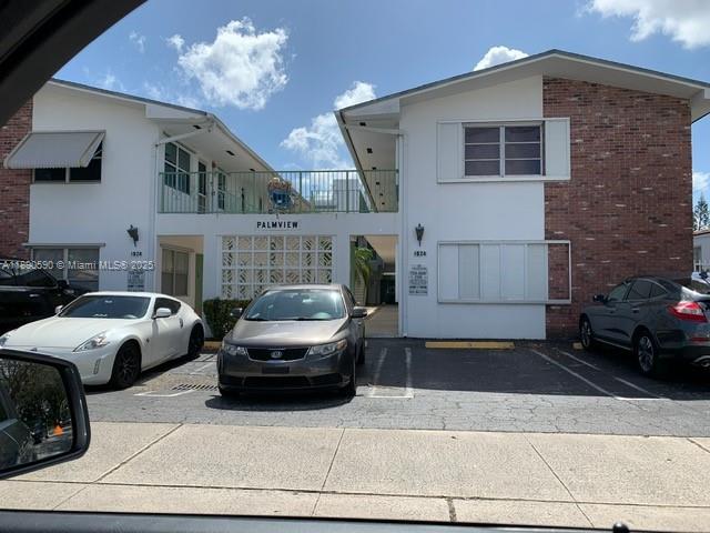 PALMVIEW CONDOMINIUM APAR - Residential