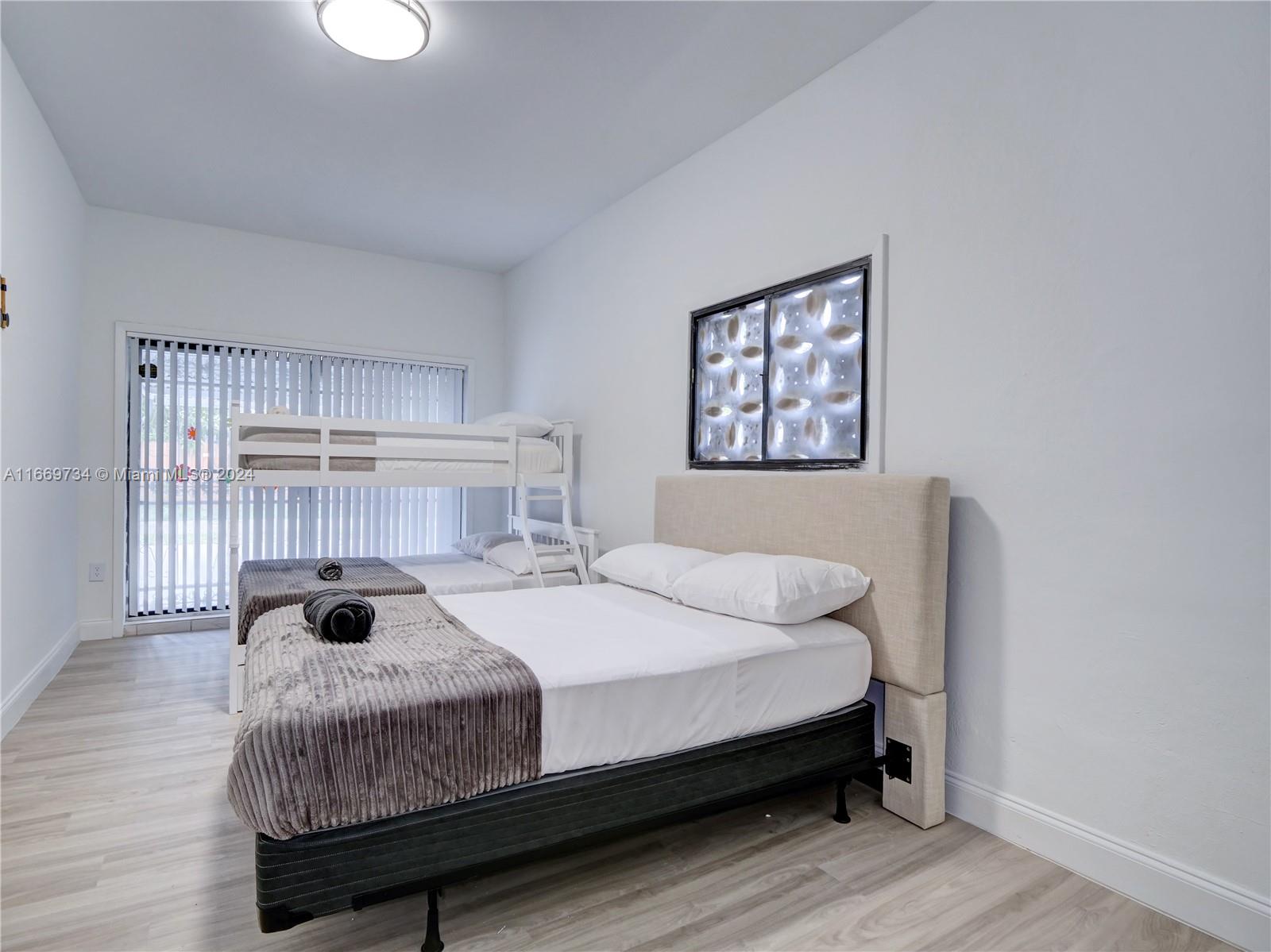 BAY VISTA PARK AMD PL - Residential