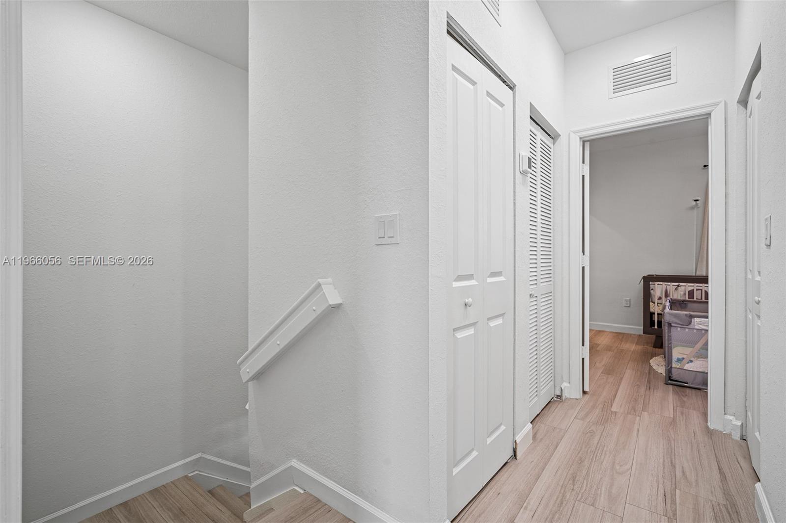 ENCLAVE SOUTH PHASE 2 - Residential Lease