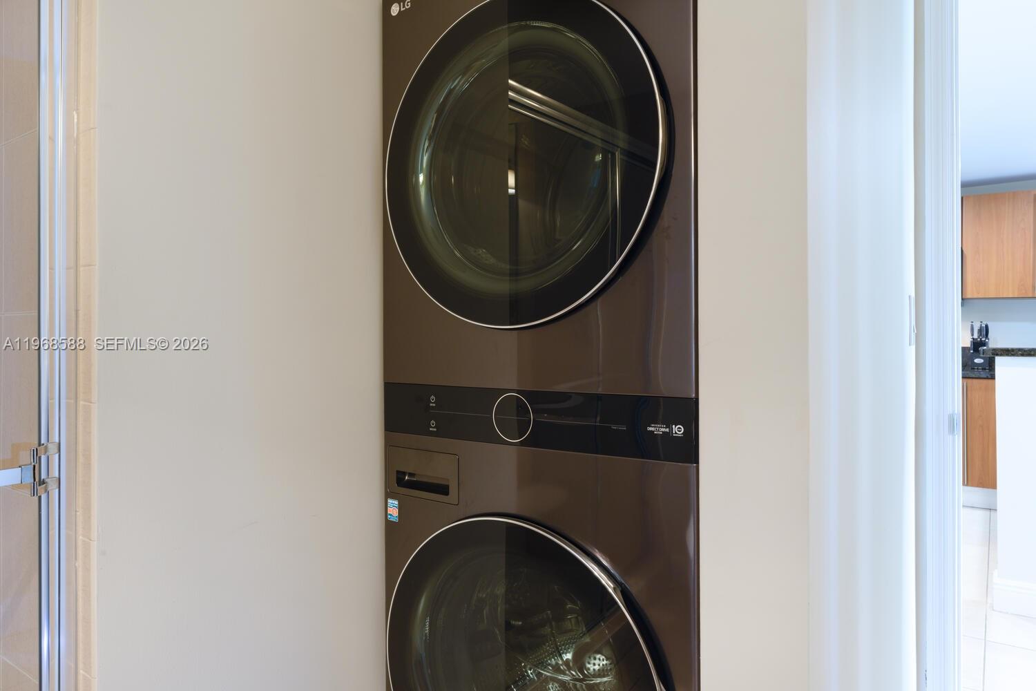 610 CLEMATIS CONDO - Residential