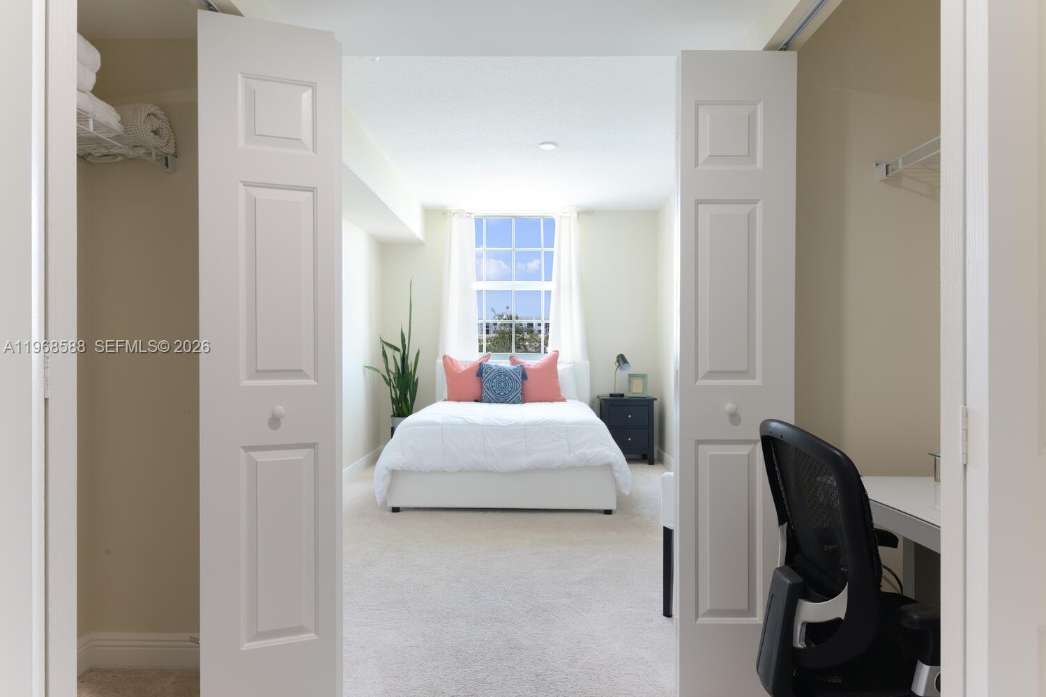 610 CLEMATIS CONDO - Residential