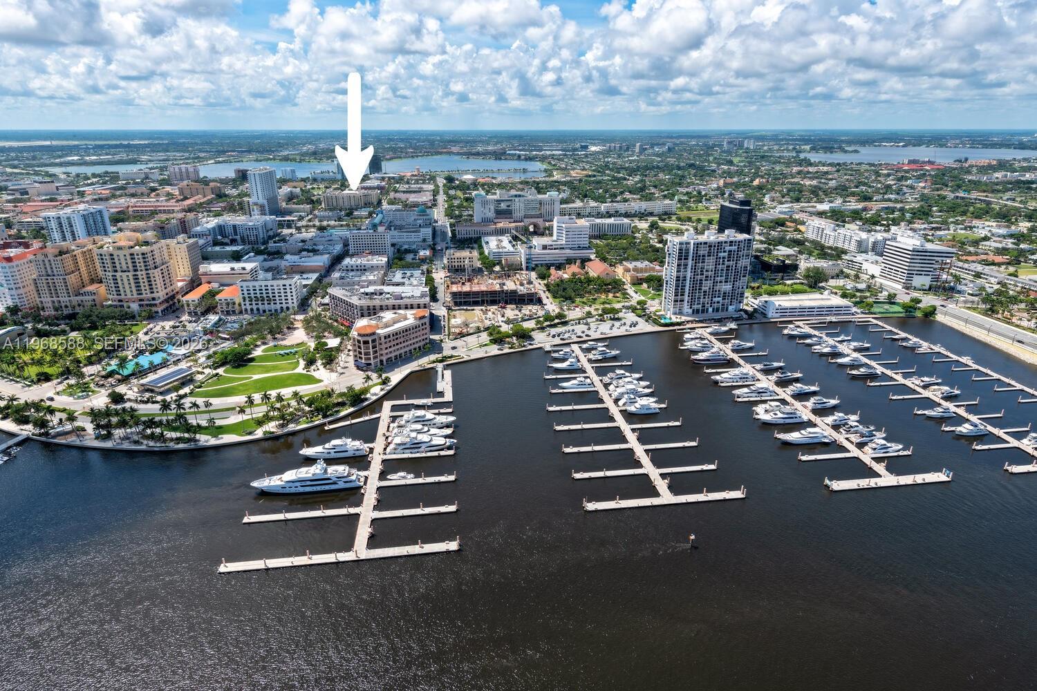 610 CLEMATIS CONDO - Residential