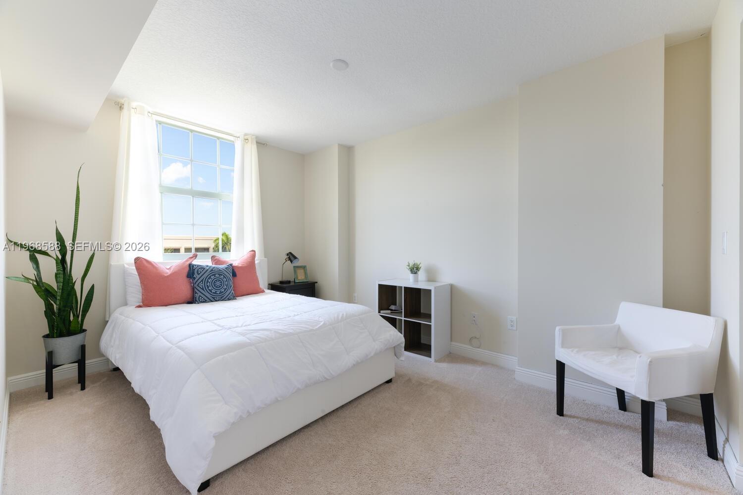 610 CLEMATIS CONDO - Residential