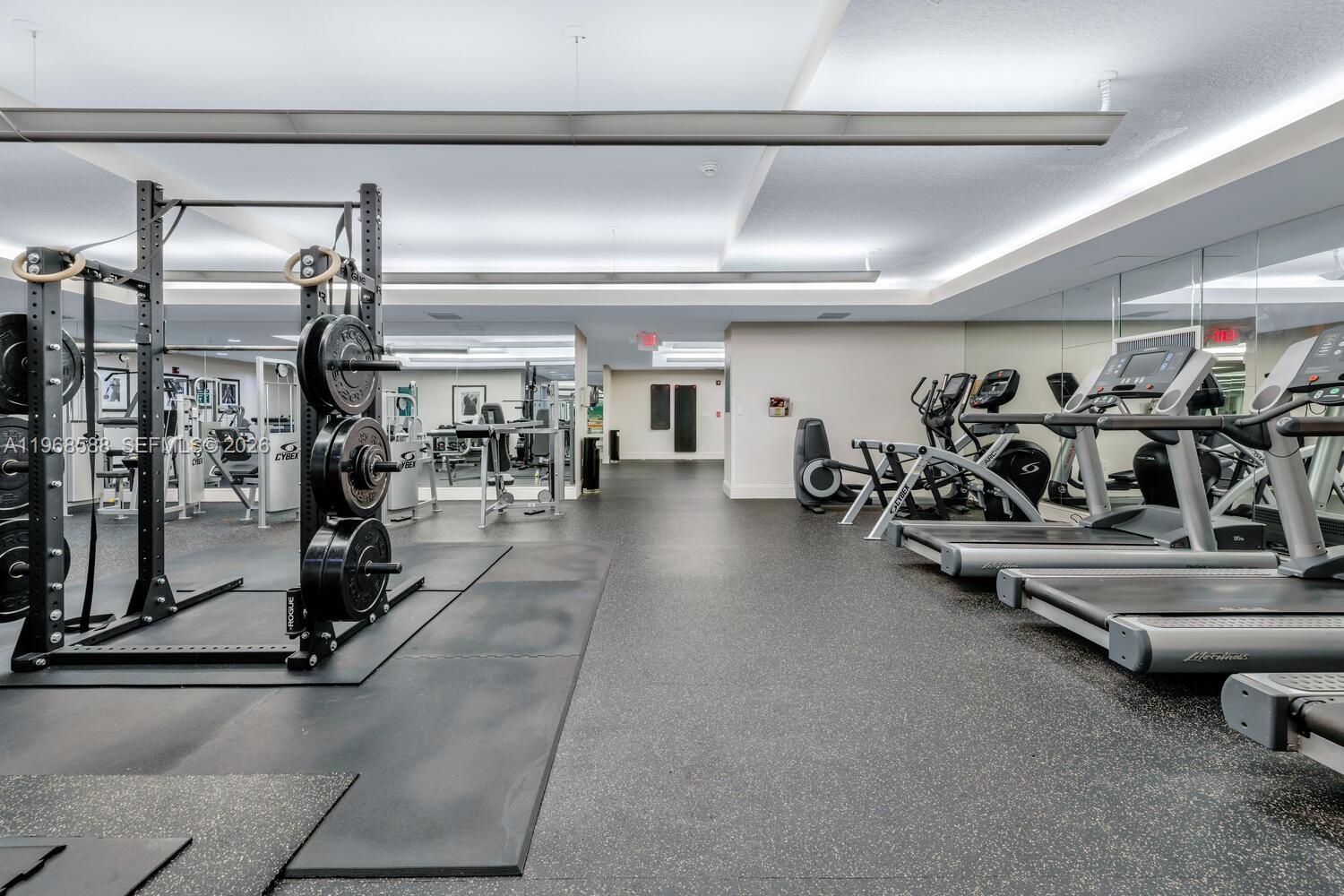 610 CLEMATIS CONDO - Residential