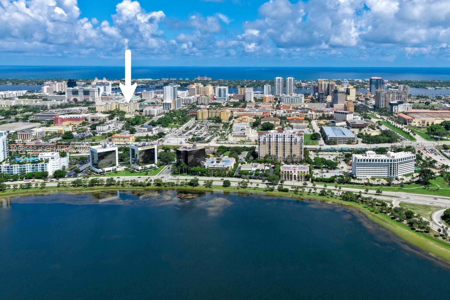 610 CLEMATIS CONDO - Residential