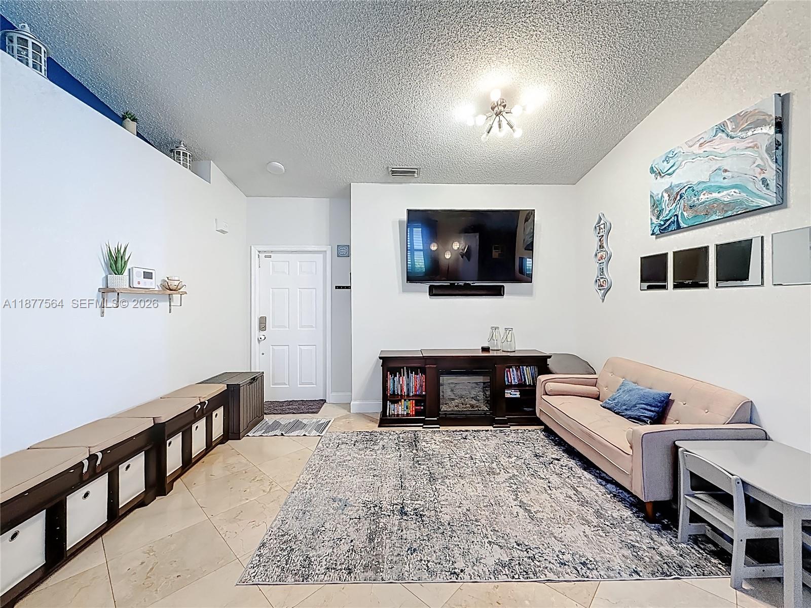 SILVER LAKES PHASE III RE - Residential