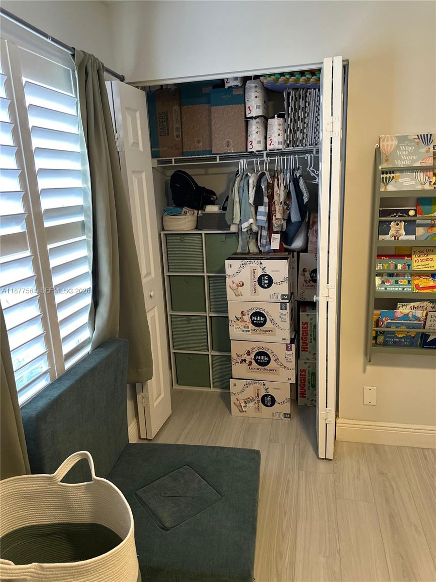 SILVER LAKES PHASE III RE - Residential