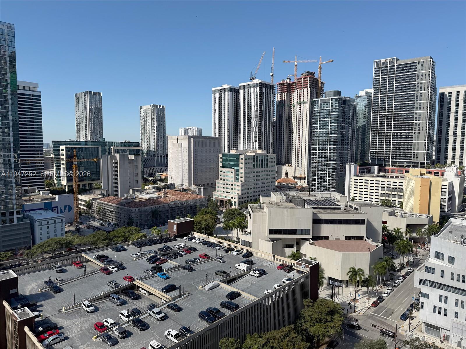 THE LOFT DOWNTOWN II COND - Residential