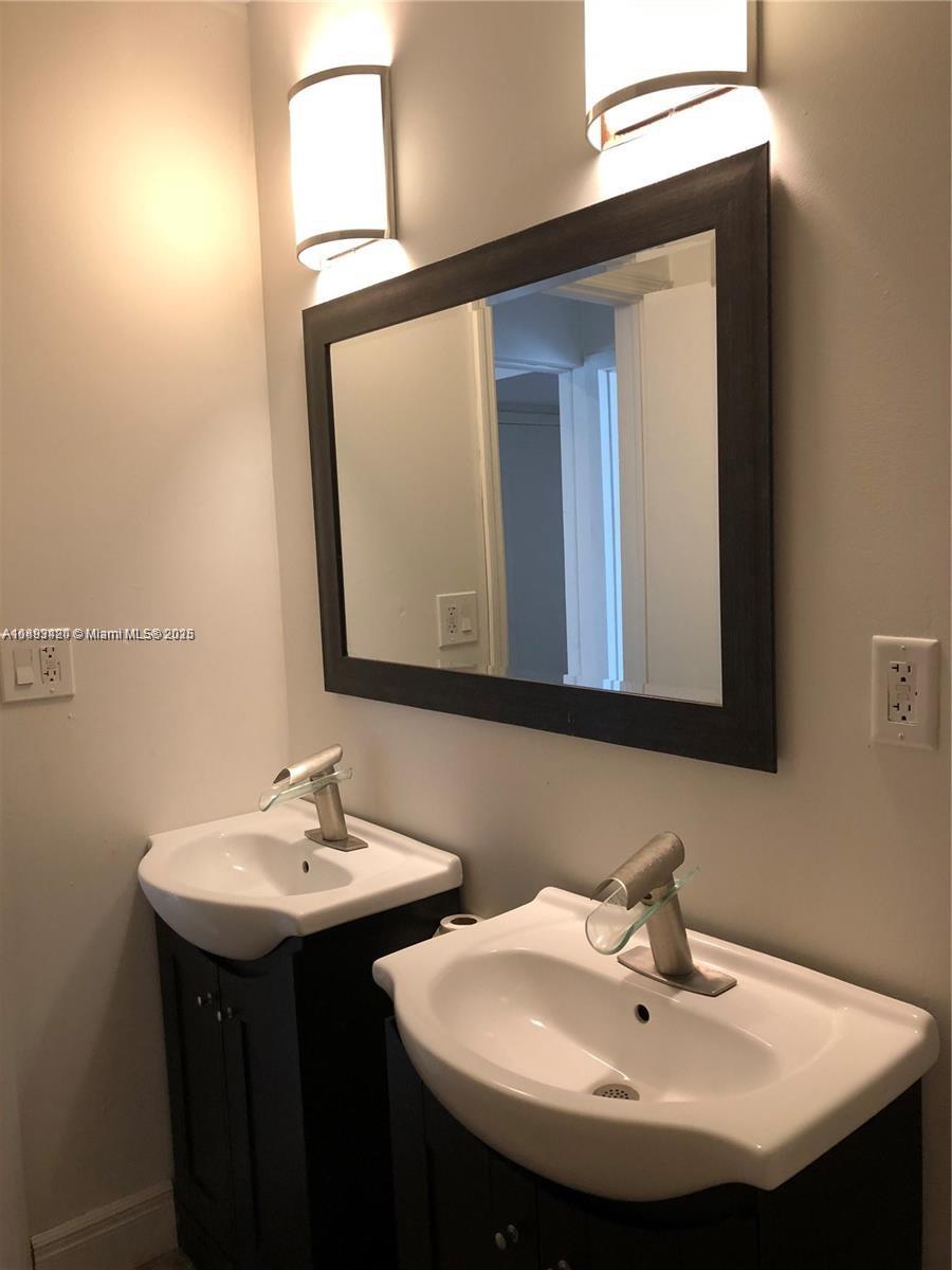 MIRAMAR PARK 2ND ADD - Residential
