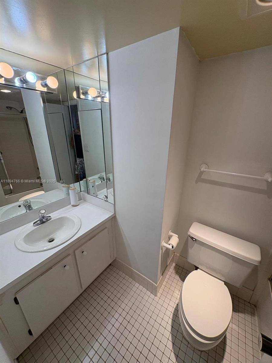 CHANTILLY CONDO - Residential Lease