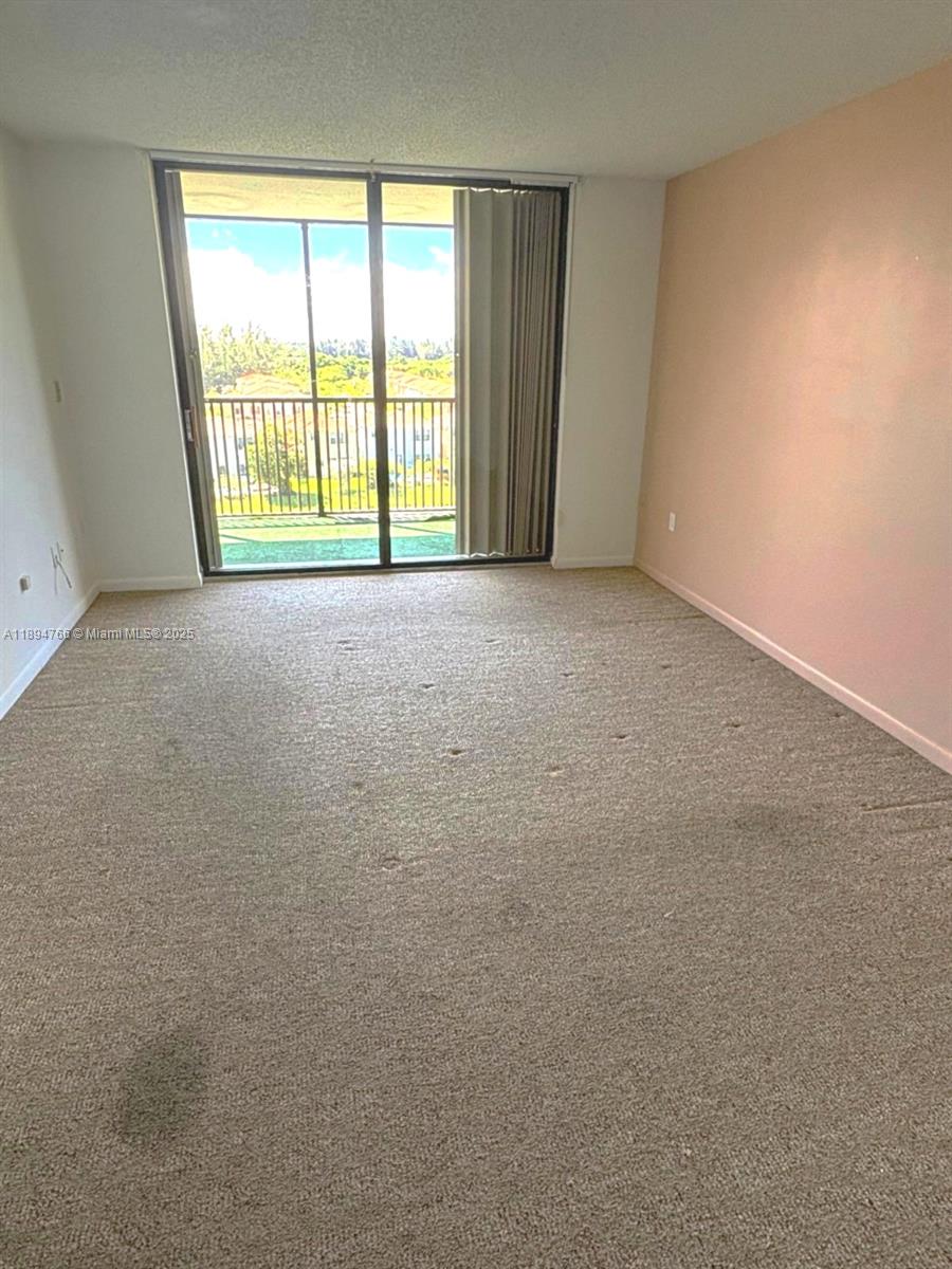 CHANTILLY CONDO - Residential Lease