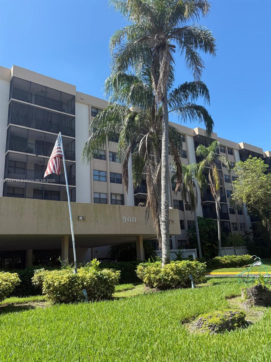 CHANTILLY CONDO - Residential Lease