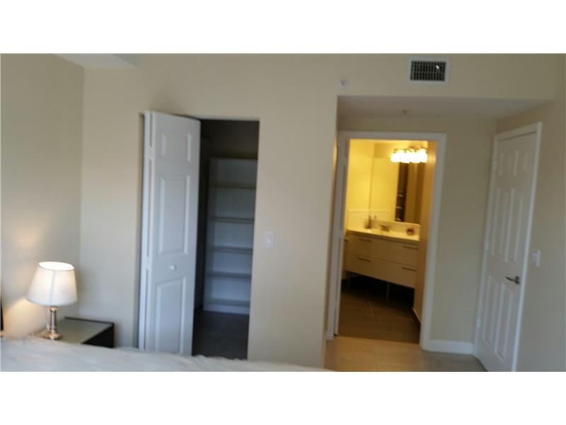 PORTO BELLAGIO CONDO - Residential Lease