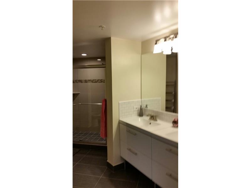 PORTO BELLAGIO CONDO - Residential Lease