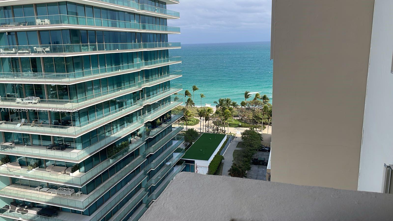 10185 Collins Ave 1402