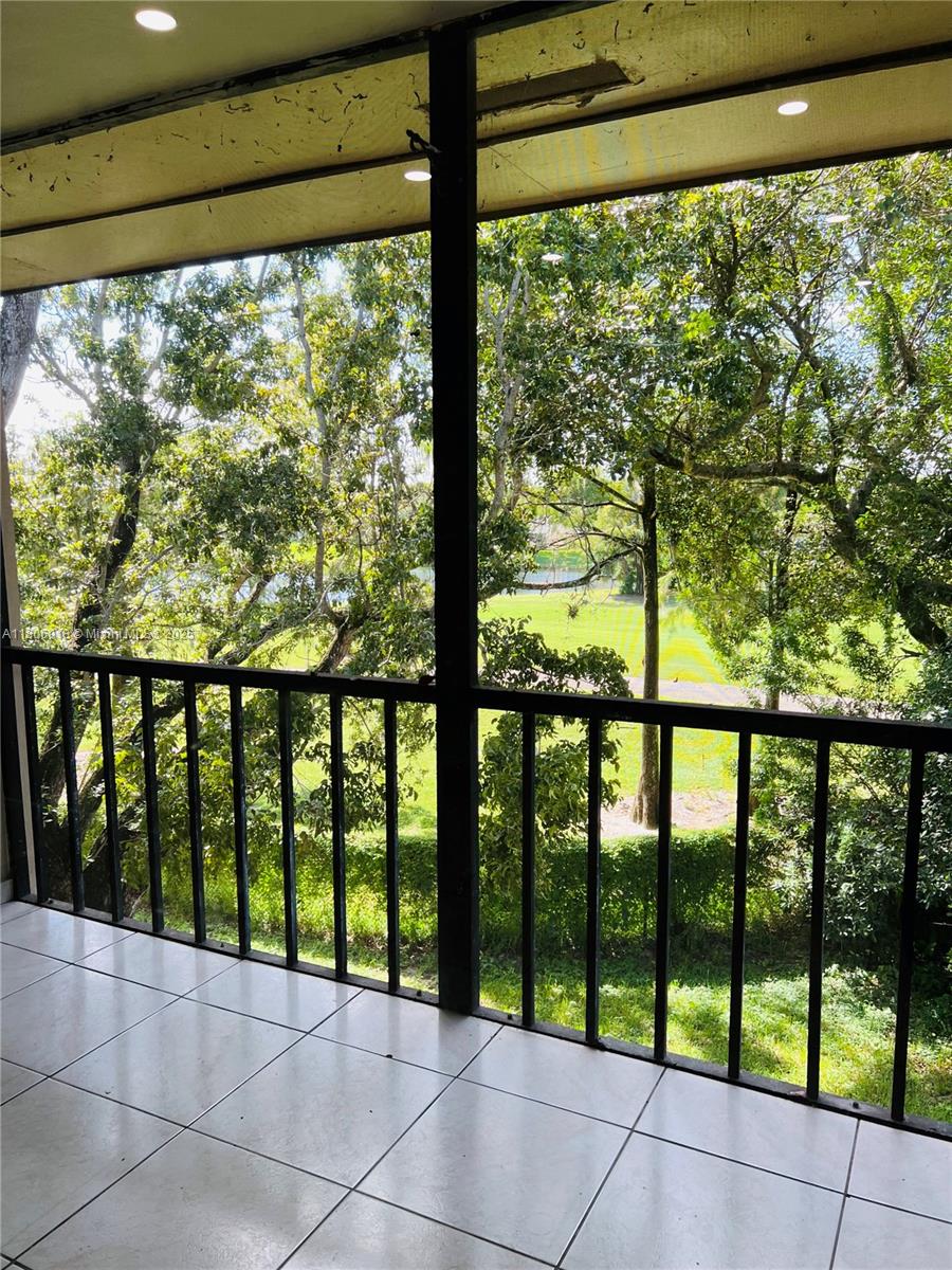 VERSAILLES GARDENS CONDO - Residential