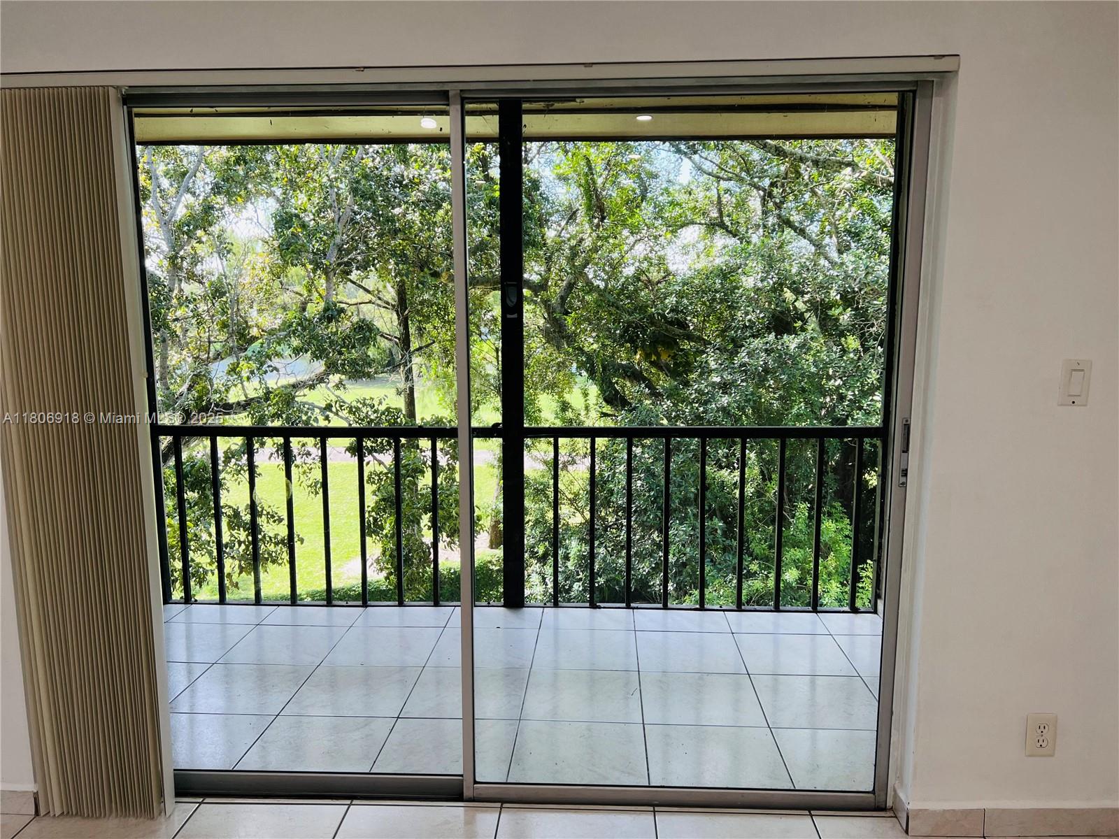 VERSAILLES GARDENS CONDO - Residential