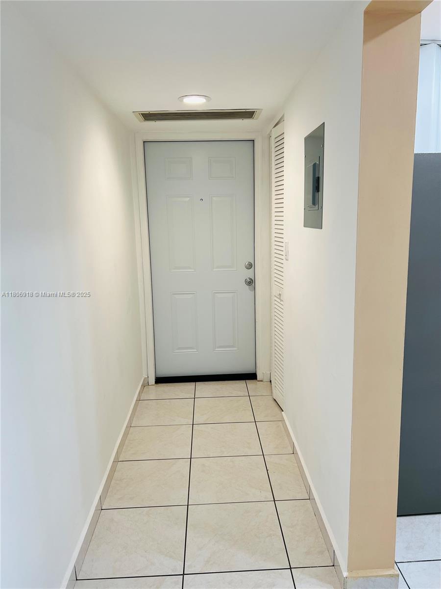 VERSAILLES GARDENS CONDO - Residential