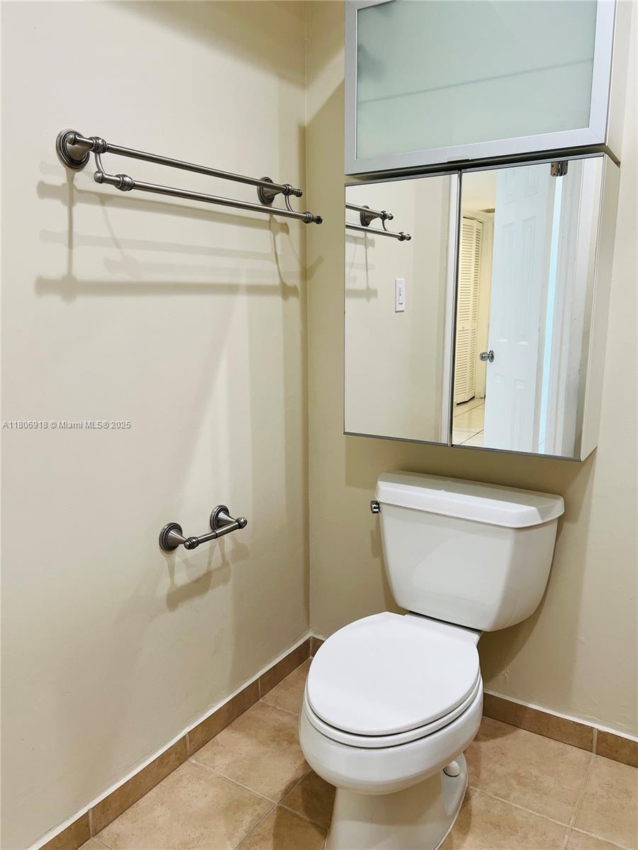 VERSAILLES GARDENS CONDO - Residential