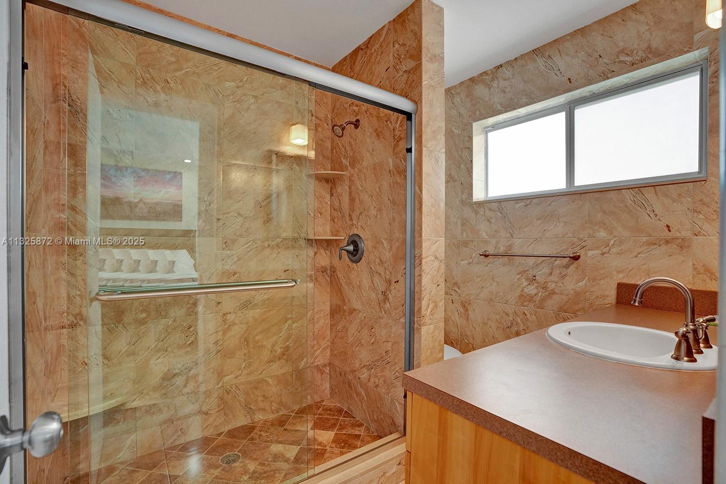 HOLLYWOOD LAKES SECTION - Residential Lease