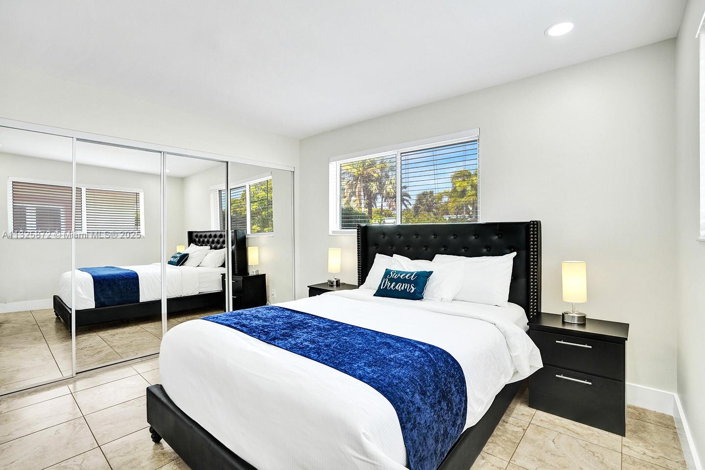 HOLLYWOOD LAKES SECTION - Residential Lease