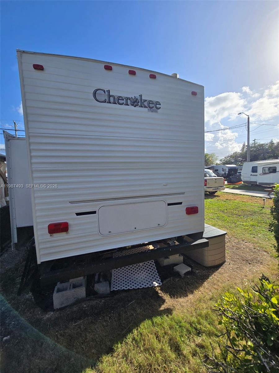 MIAMI LAND & DEVELOPMENT - Residential