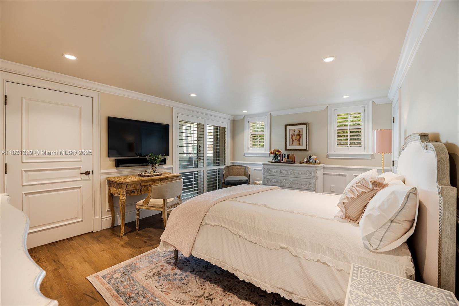 THE NEW FRENCH VILLAGE CO - Residential