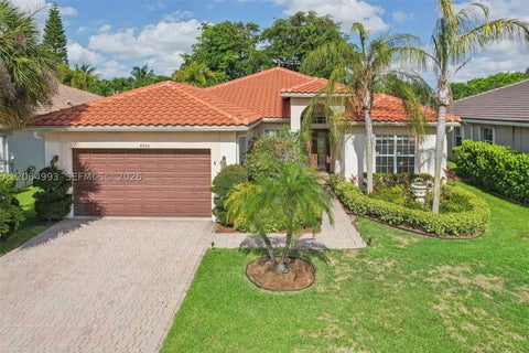 Photo of 4460 Mariners Cove Dr, Wellington, FL 33449 (MLS # A12084993)