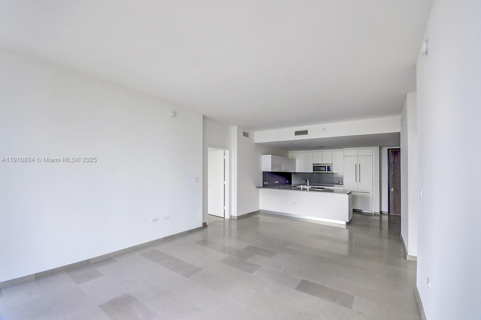 RISE CONDO - Residential Lease