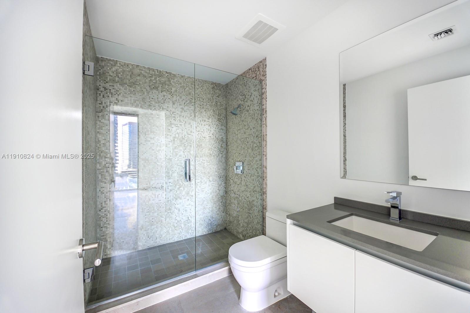 RISE CONDO - Residential Lease