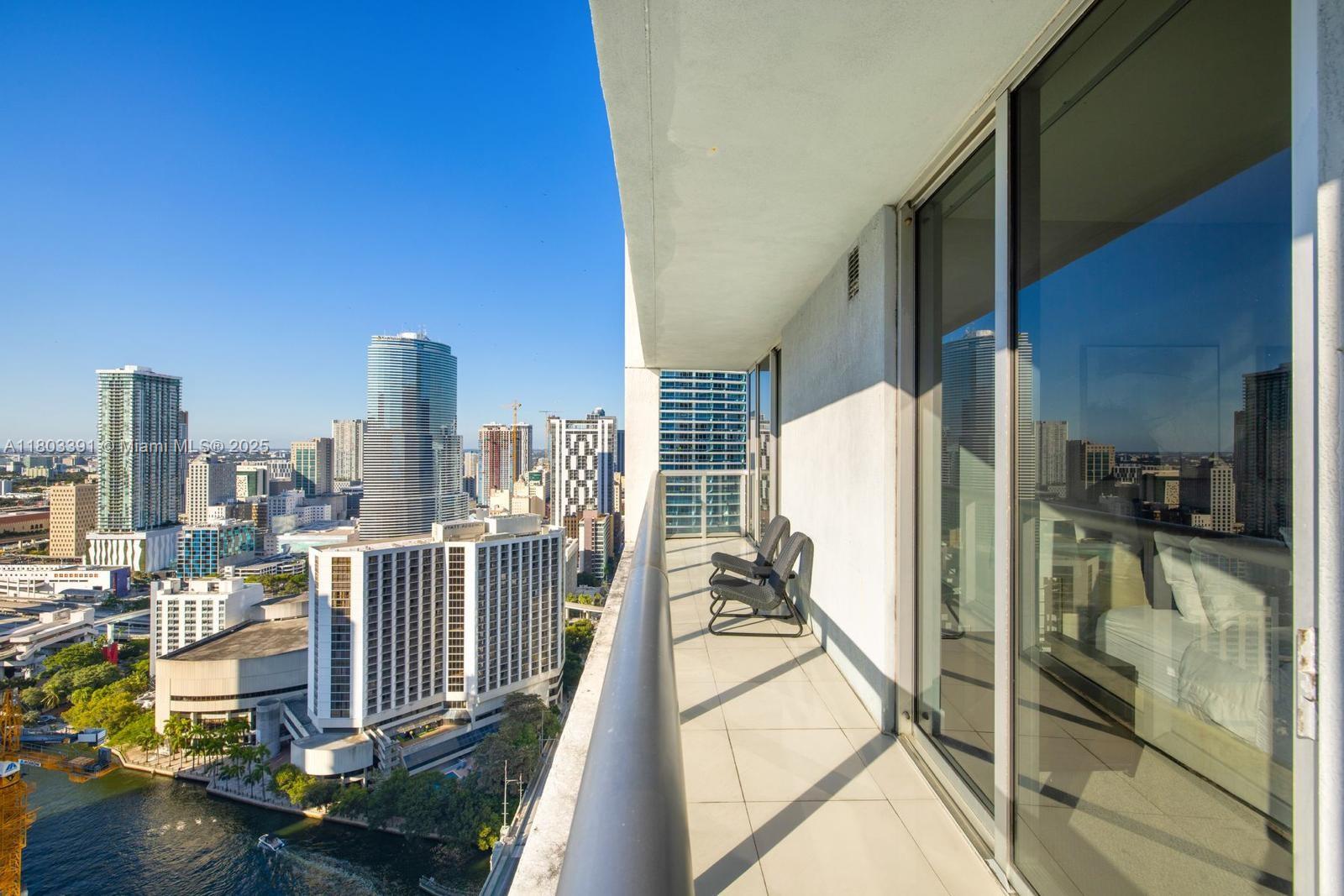 485 Brickell Ave 3504