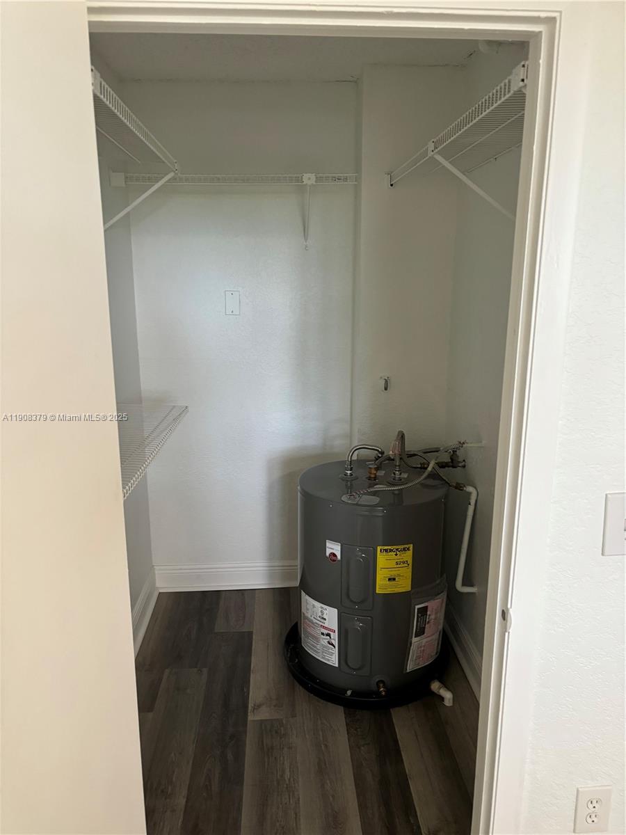 LAS VISTAS AT DORAL CONDO - Residential Lease