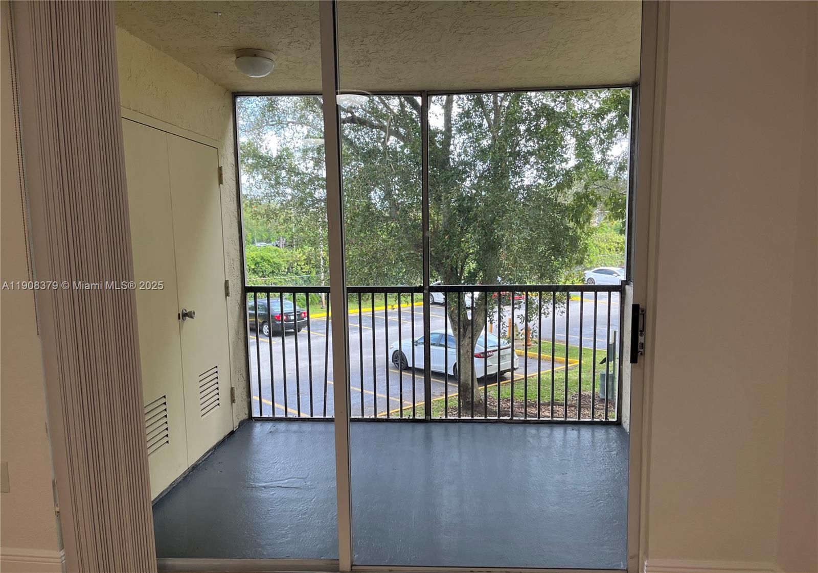 LAS VISTAS AT DORAL CONDO - Residential Lease