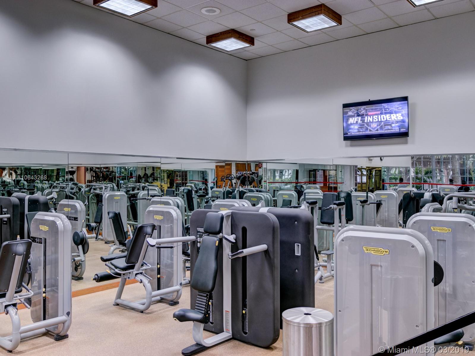 TOWERS OF QUAYSIDE CONDO - Residential Lease