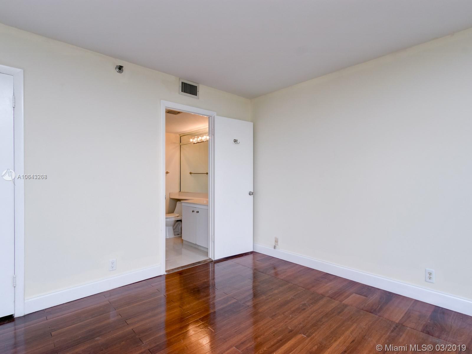 TOWERS OF QUAYSIDE CONDO - Residential Lease