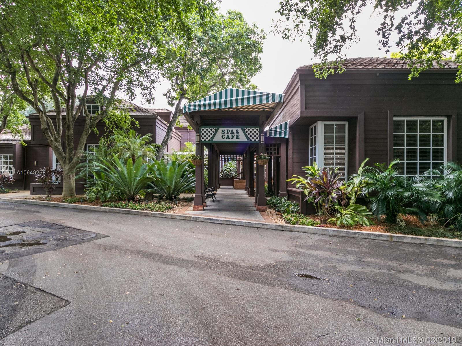 TOWERS OF QUAYSIDE CONDO - Residential Lease