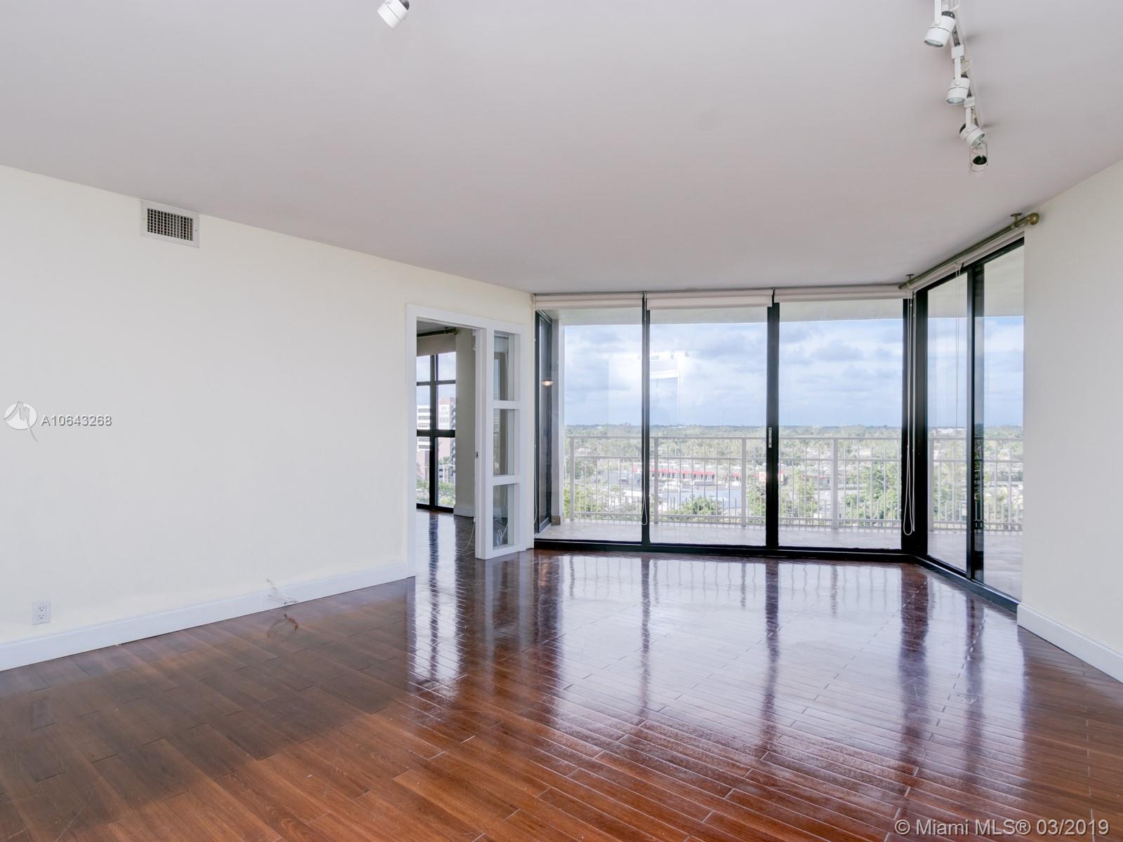 TOWERS OF QUAYSIDE CONDO - Residential Lease