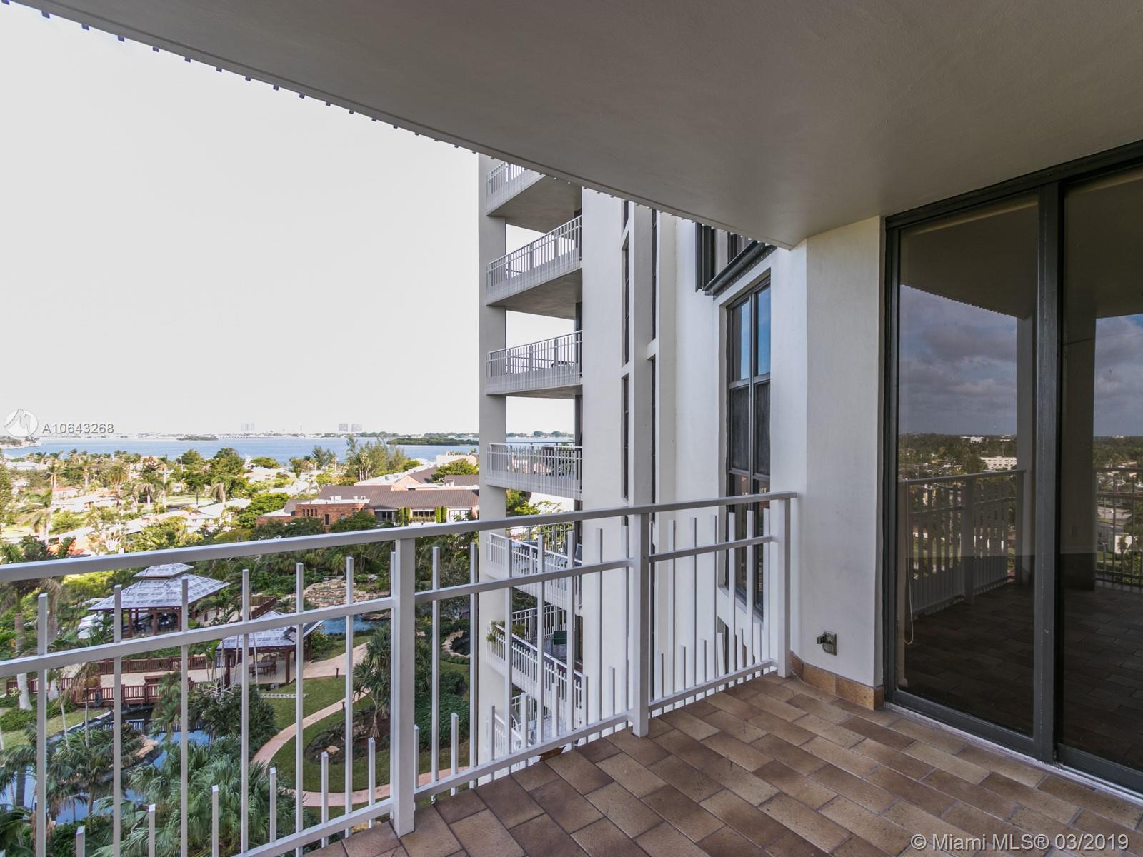 TOWERS OF QUAYSIDE CONDO - Residential Lease