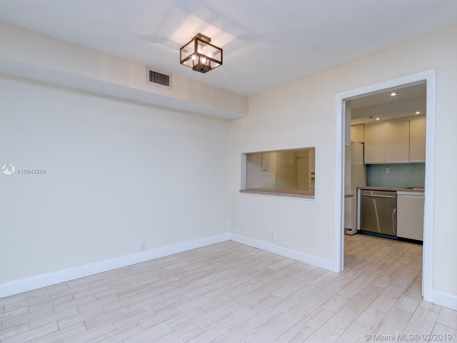 TOWERS OF QUAYSIDE CONDO - Residential Lease