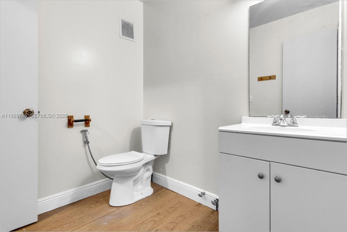 NARANJA LAKES CONDO NO 5 - Residential Lease