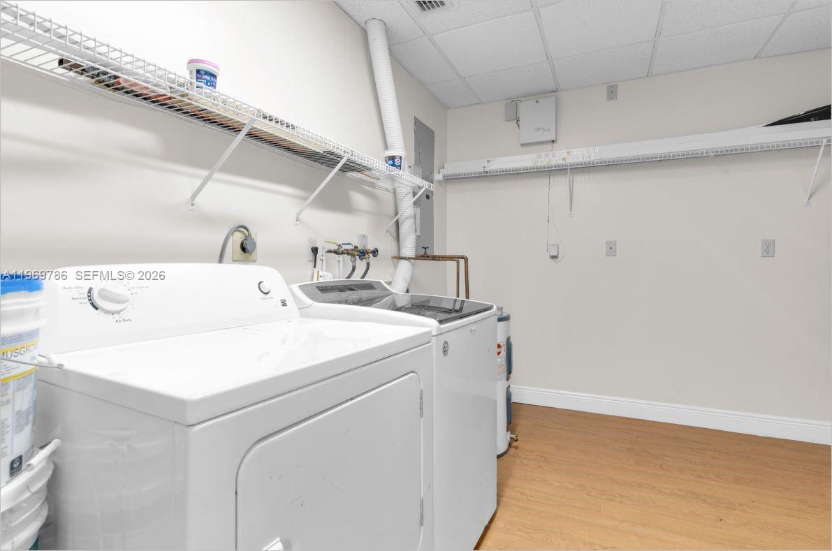 NARANJA LAKES CONDO NO 5 - Residential Lease