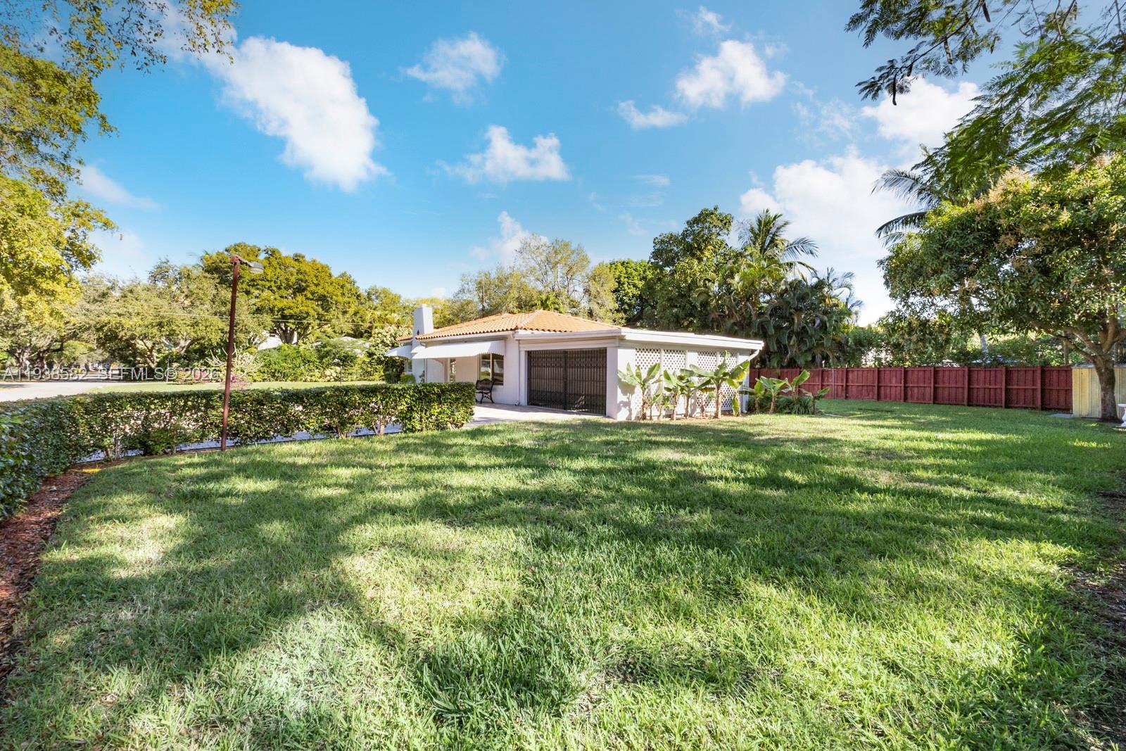 1ST ADDN BISCAYNE LAWN - Residential